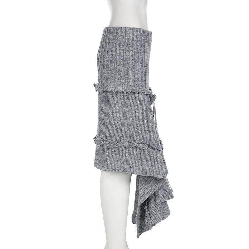 Women's Autumn Irregular Hem Knit Skirt - European & American Street Style with Pleated Design and Lace Details
