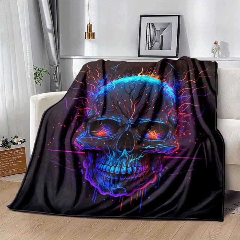 1pc Skull Printing Lightweight Flannel Blanket, Comfortable and Warm Blanket, for Camping Sofa Bed and Couch Office, Suitable for Gift Blanke