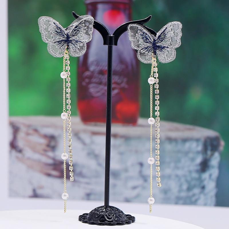 2025 Trendy Embroidered Butterfly High-end Earrings, Women's Korean Mori Temperament Stud Earrings, Pendants, Long Earrings.