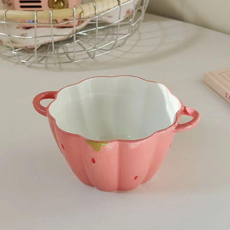 Charming Ceramic Double-Ear Berry Petal Bowl for Fruit, Salad, or Noodles - Anti-Scald Design.
