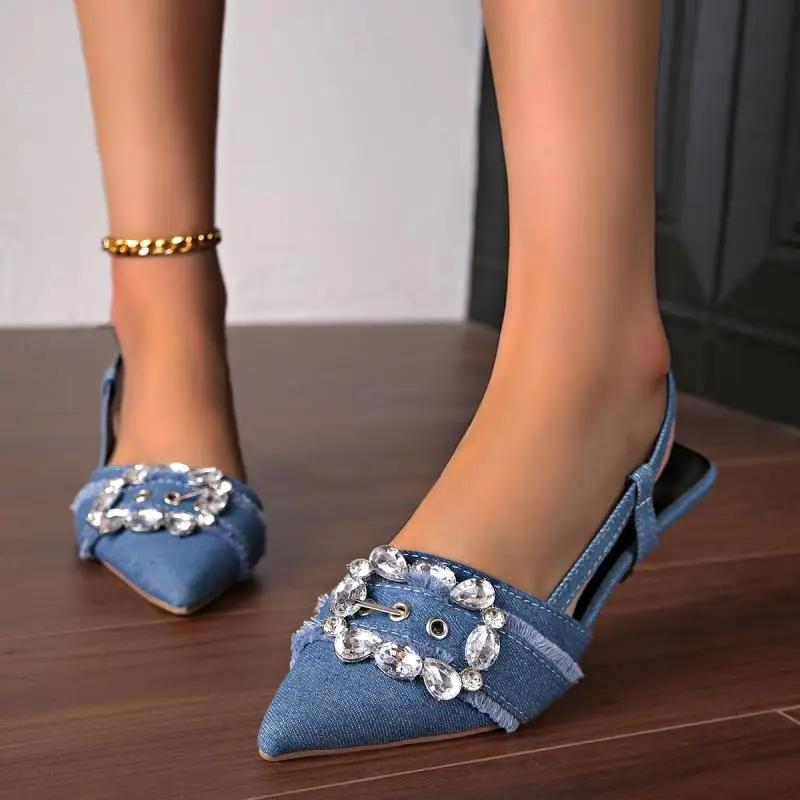 Fashion Fashion Denim Sling Back Pumps Women Sexy Pointed Toe Medium Heel Sandals Luxury Glitter Buckle Decoration Dress Party Sandals