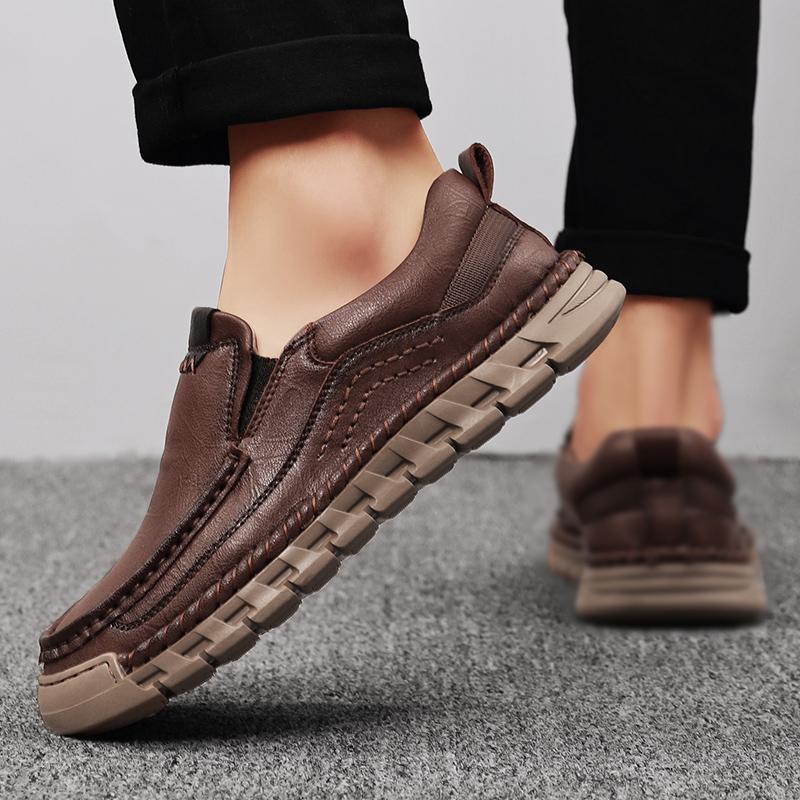 Men Leather Casual Shoes Ankle Boots Handmade Casual Shoes Breathable Comfortable Non Slip Outdoor Walking Boots Size 39 46
