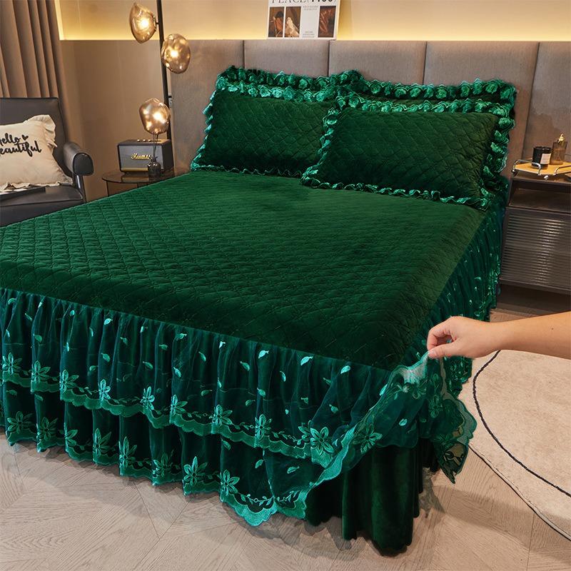 Cotton Padded Velvet Lace Bed Skirt Winter Thick Bed Cover Three Piece Set Single Piece Anti-skid and Anti-static Bed Sheet