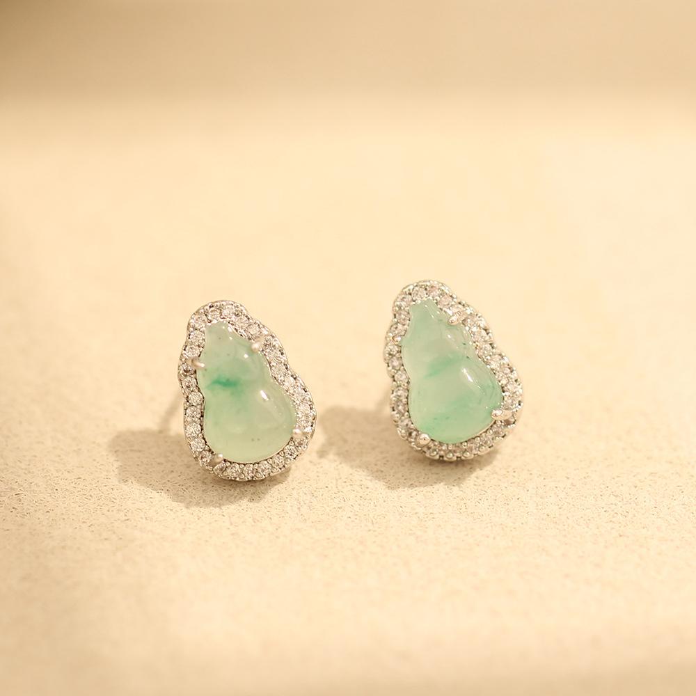 New Chinese jadeite gourd stud earrings women's light luxury fashion trimmed zircon earrings niche high-end versatile earrings