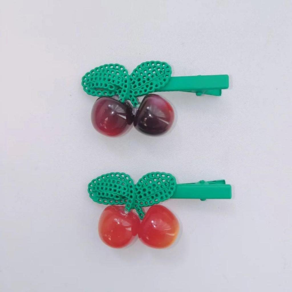 2-teilige Frucht Kirsch Haarspangen Süße und Liebreizende Haaraccessoires für Frauen und Mädchen