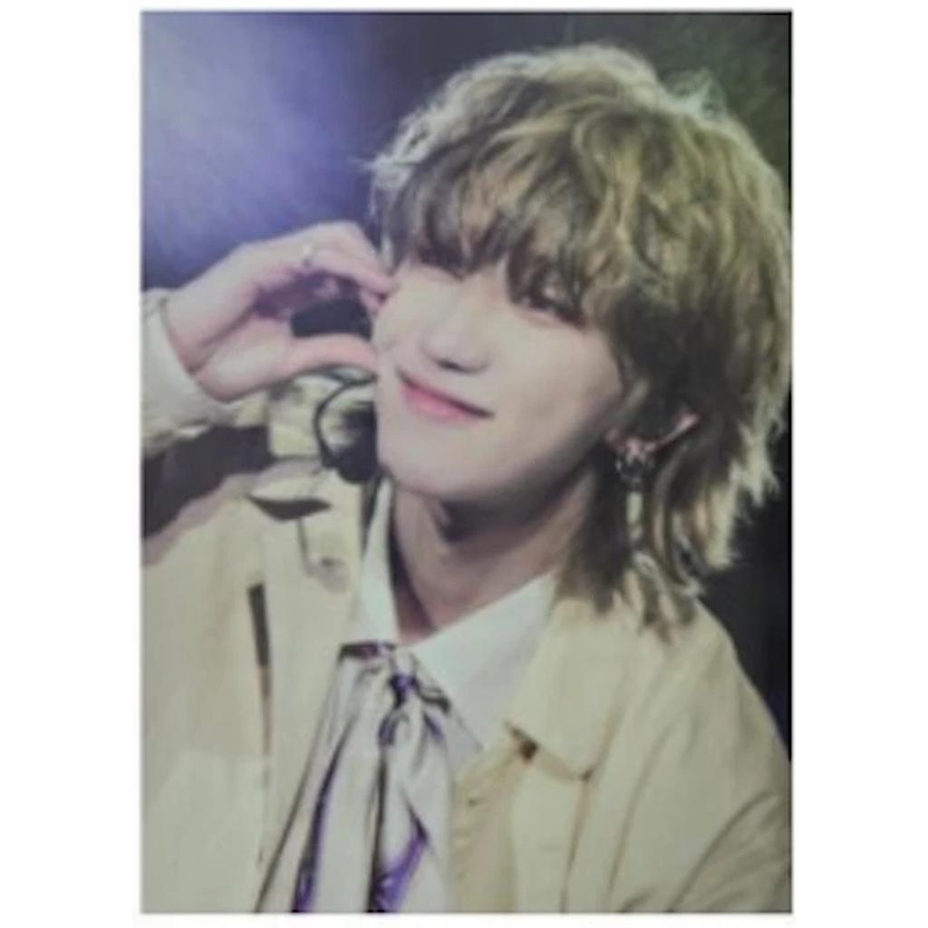 SEVENTEEN FOLLOW AGAIN To RIGHT HERE PACKAGE GIFT VOD BRNEFIT PHOTO CARDOFFICIAL