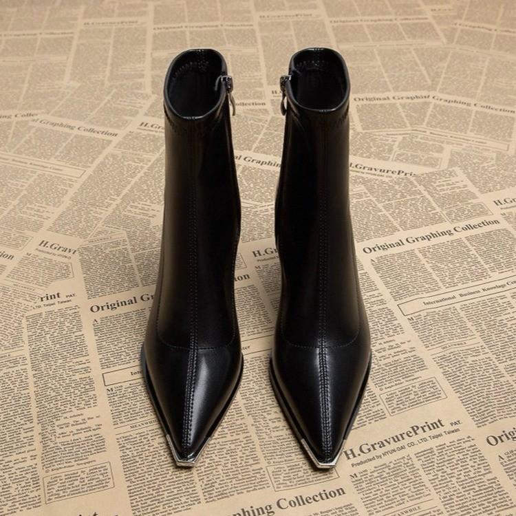 

Autumn and winter pointed head thick heel small short boots femininity socialite high heel winter shoes thin small ankle boots 42 чёрный