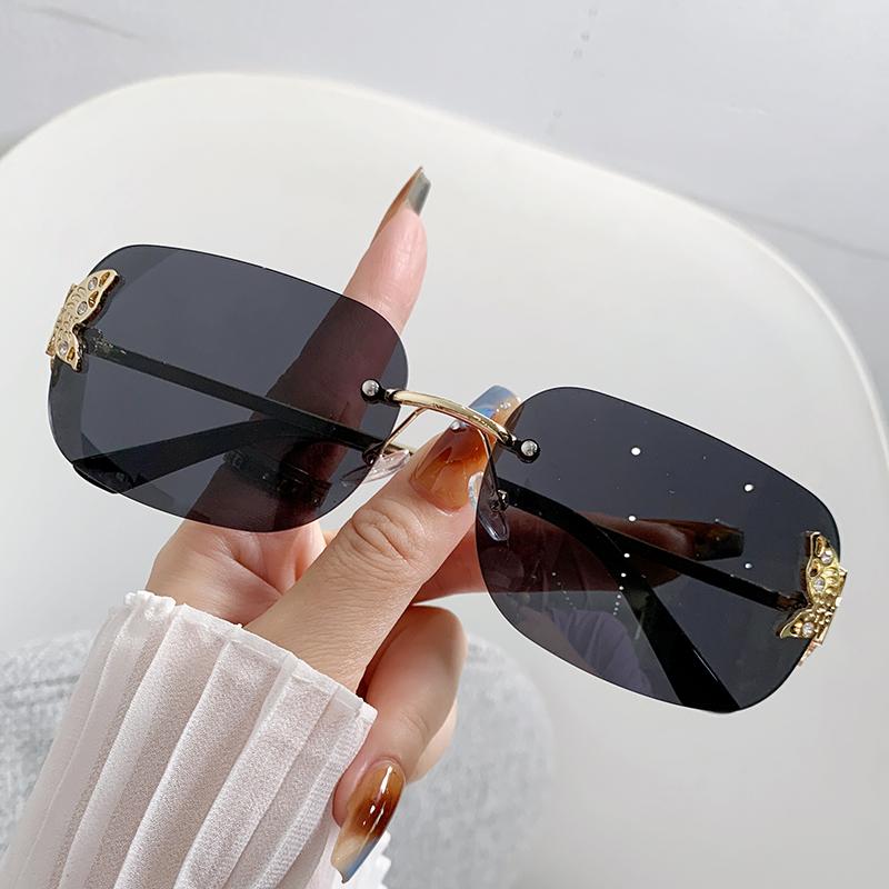 New Frameless Edged Sunglasses Butterfly Metal Frame Exquisite High-end Fashion Sunglasses For Women 81093