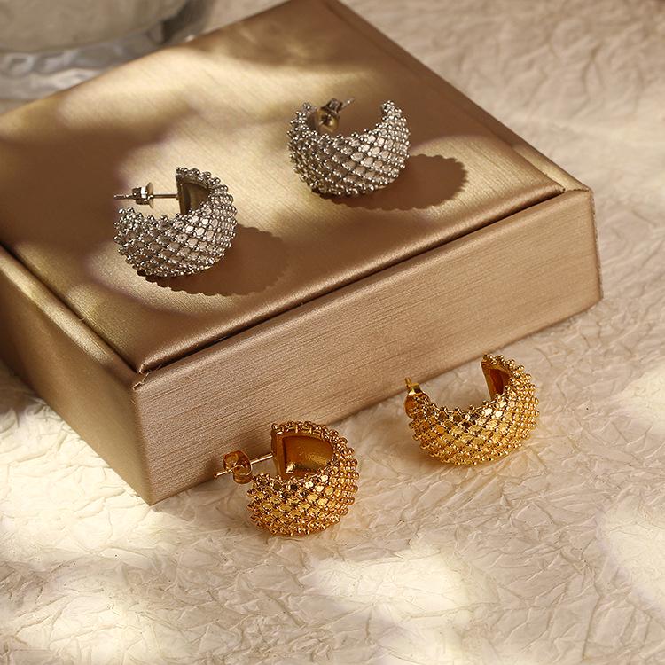 18K Gold Retro Light Luxury Style Stainless Steel Earrings for Women