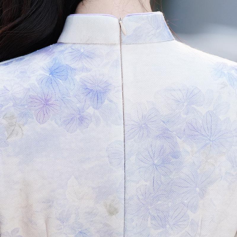 Winter 2025 Mid-Length Cheongsam with Single Layer and Seven-Sleeve Design