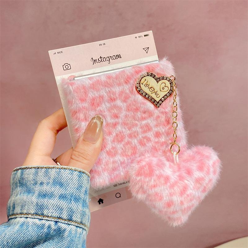 Luxury Leopard Print Plush Phone Case For Samsung Galaxy Z Flip 8 3 4 5 7 FE With Love Heart Pendant Shockproof Protective Cover