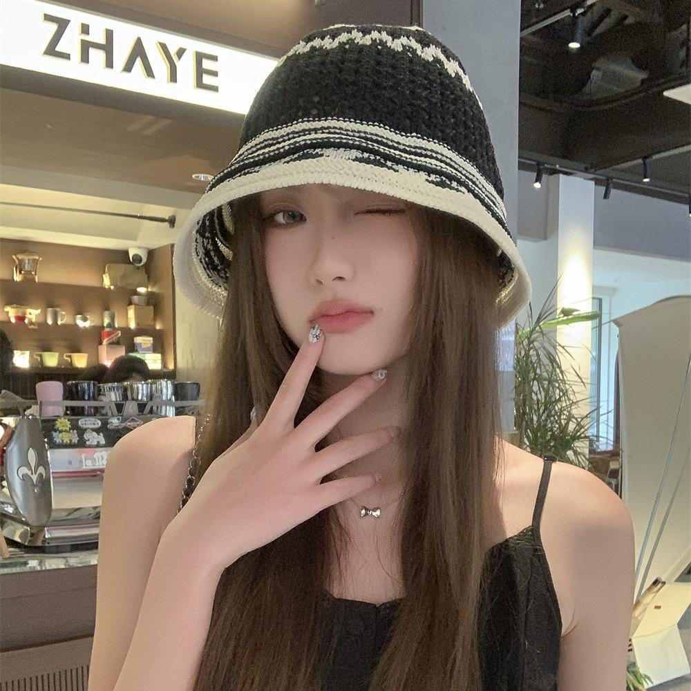 

Handwoven bucket hat female dome versatile face small summer hollow niche retro bucket hat tide Adult average size чорний
