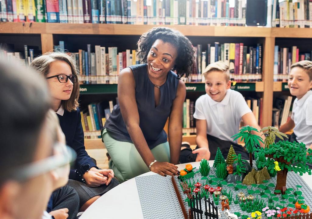 Plant Tree Botanical Parts & Pieces Set Garden Forest Jungle Farm Park Flower Brick Accessories