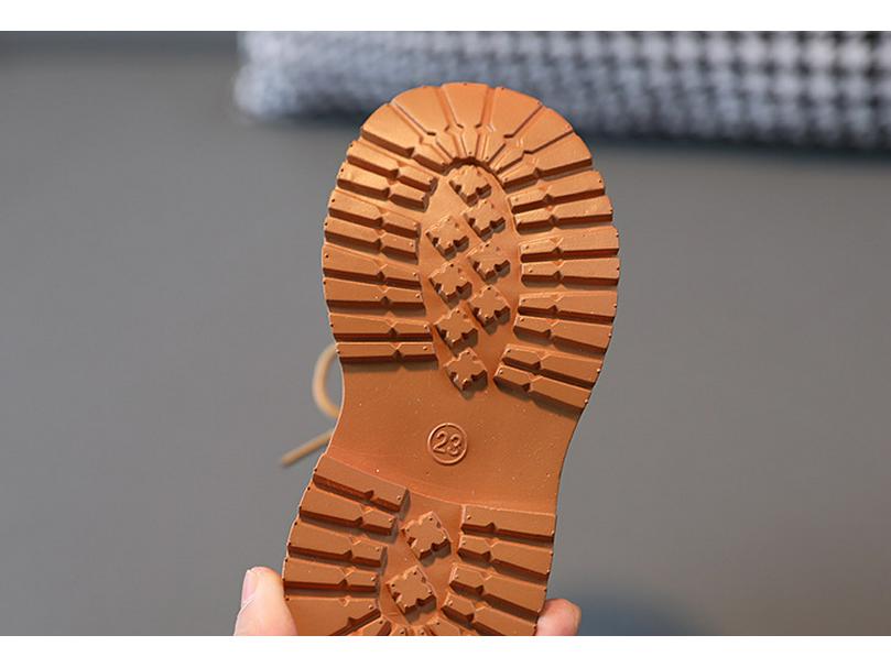 Autumn/Winter 2025 Kids' Martin Boots: Fleece-Lined Work Boots In British Style for Boys and Girls.