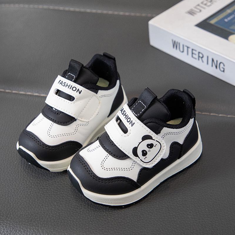 2026 Spring/Autumn Baby Velcro Sports Shoes - Soft, Non-slip, Breathable, Cartoon Design for Boys and Girls