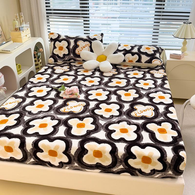 Class A New Thick Printed Milk Velvet Bed Sheet Student Dormitory Room Brushed Skin-friendly Mattress Bed Cover
