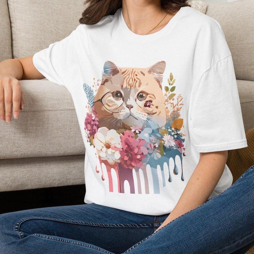 Watercolor Floral Cat T-Shirt, Kitty Tee, Animal Tee Shirt Gift for her Mom Grandma Family Friend Sister Crew Team Party Aunt