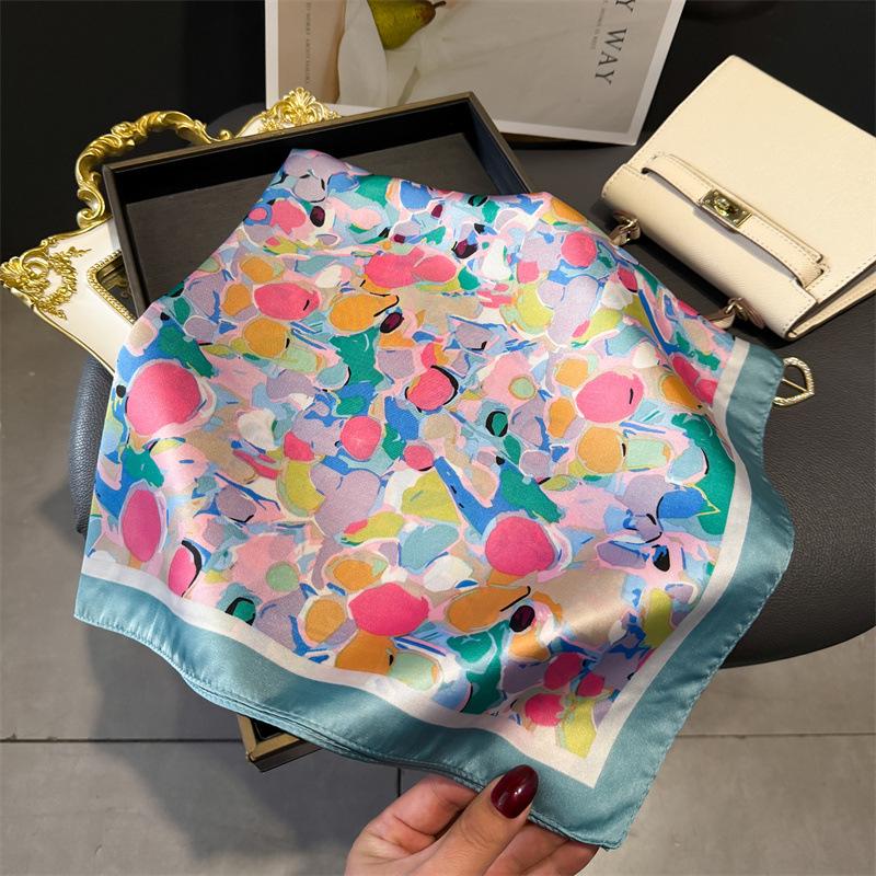 2025 New Luxury Fashion Print 70*70cm Square Scarf Women Soft Satin Hairband Neckerchief Tie Female Headband Foulard Bag Ribbon