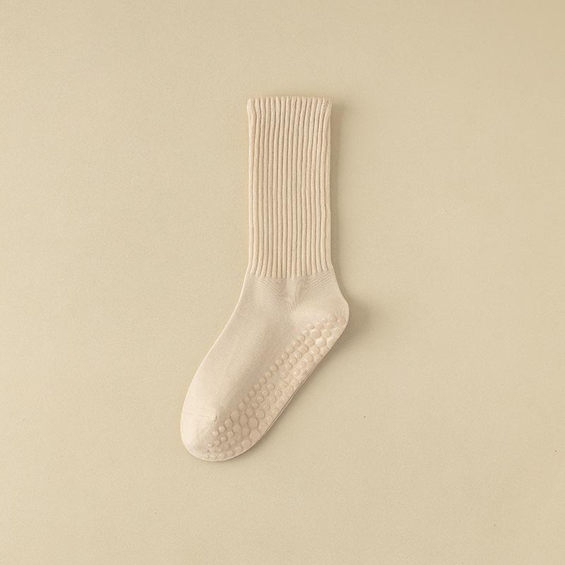 Women's Mid-Calf Seamless Anti-Slip Yoga & Pilates Socks