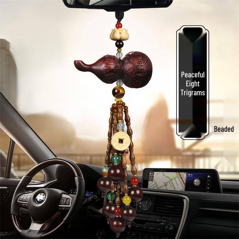 Peach Wood Gourd Car Pendant - Rearview Mirror Hanging Ornament for Safe Travel.