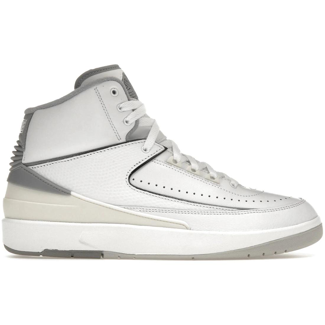 

Кроссовки Jordan 2 Retro Цементно-серый(DR8884-100) 42.5
