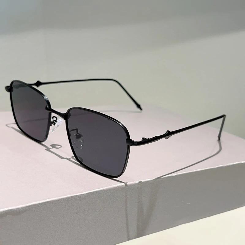 Vintage Square Sunglasses Men Retro Gradient Shades Women New Trendy Luxury Brand Design Outdoor Decor Sun Glasses