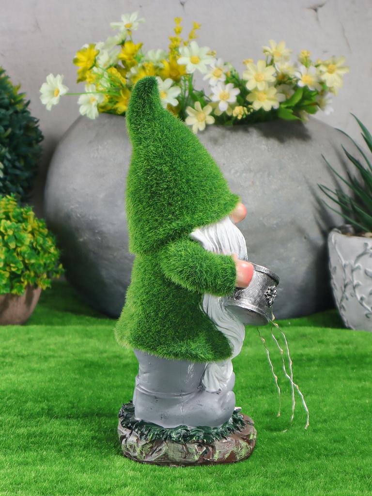 Garden Courtyard Decorative Figurines, Outdoor Plush Gnomes, Solar Powered Watering Fairy Lights, Resin Craft Ornaments