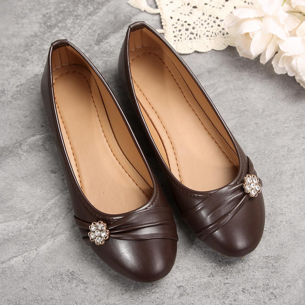 

обувь для мам одинарные туфли мягкая подошва для среднего и пожилого возраста кожаные туфли женские на плоской подошве нескользящие повседневные туфли для женщин среднего возраста Doudou 43