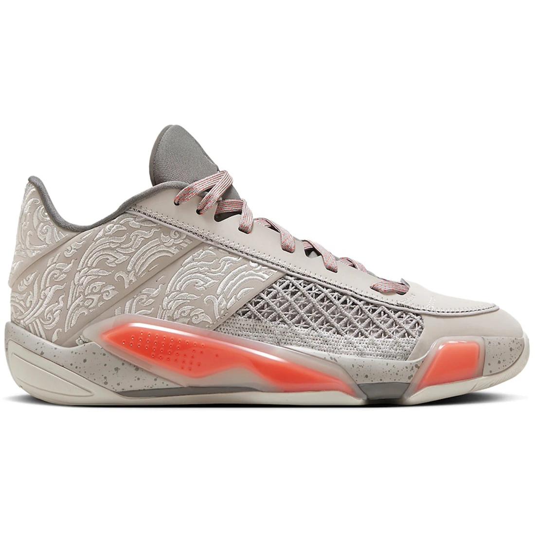 

Sneaker Jordan 38 Low Torch(FZ4161-002) 44.5