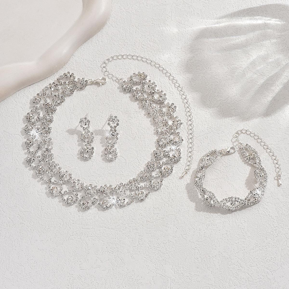 

Женский комплект ювелирных изделий из 3 предметов: серьги со стразами, ожерелье, аксессуары для свадебной вечеринки Vracelet серебряный
