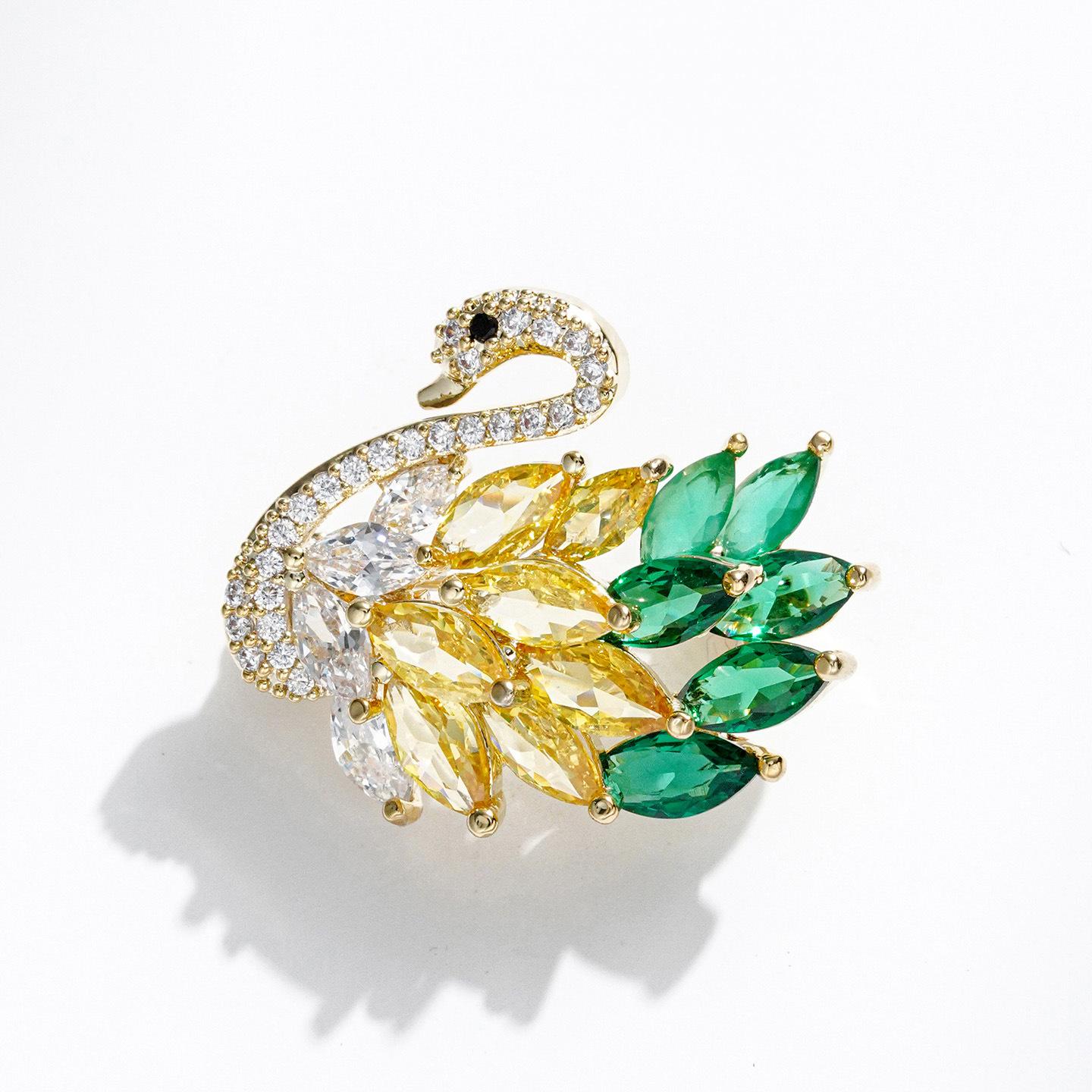 

Japanese-style Anti-exposure Collar Rhinestone Swan Small Brooch for Women, Trendy Ins Temperament Cardigan Pin Accessory