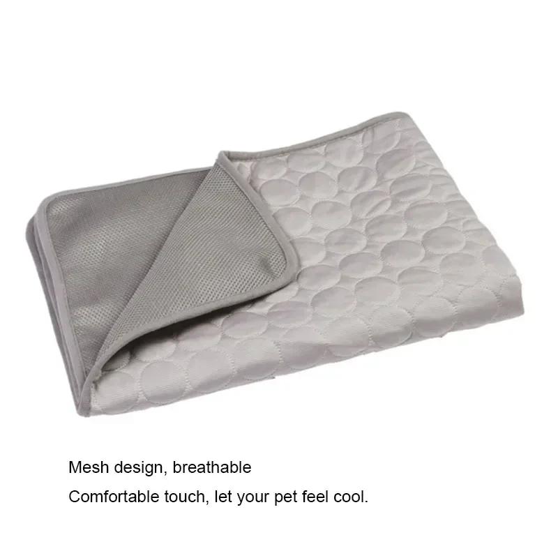 Summer 50x40cm Dog Pet Cool Mat for Summar Breathable Comfortable Mat Reusable Training Pad Dog Car Seat Cover Dog Bed