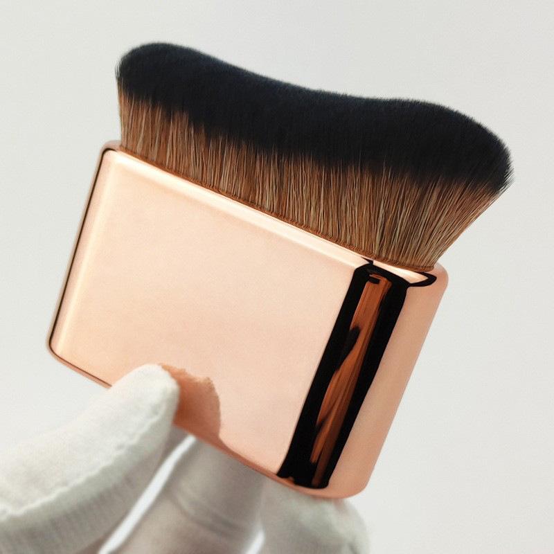 

Large Wavy Foundation Brush, Traceless Foundation, Liquid Makeup Brush, Skin Care Body Brush, Moisturizing Cream Application розового золота