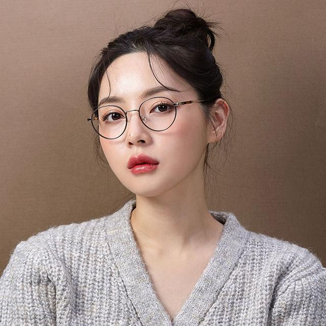 Eonadeoluteu Titanium Eyeglass Frames Hugo Round Soltex