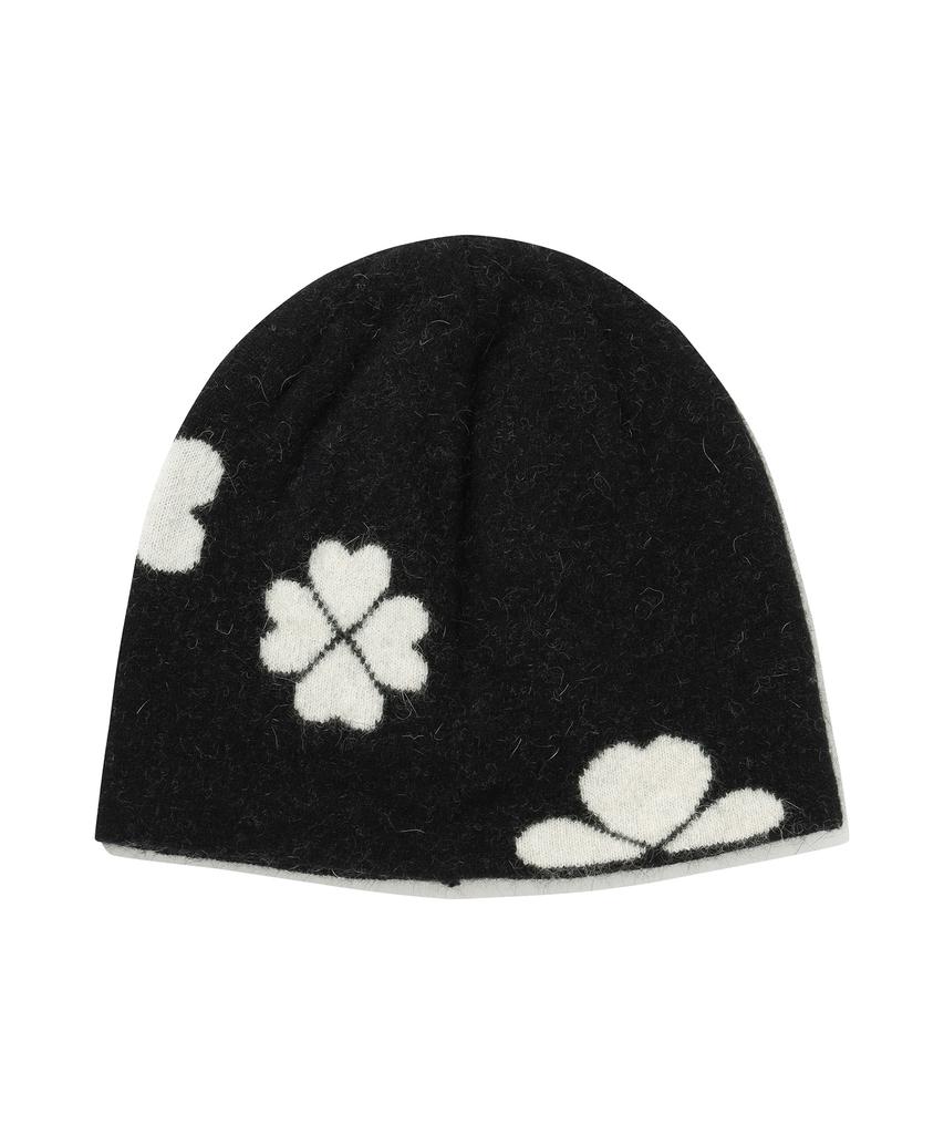 COVERNAT WOMAN Clover Heart Angora Pattern Beanie Black
