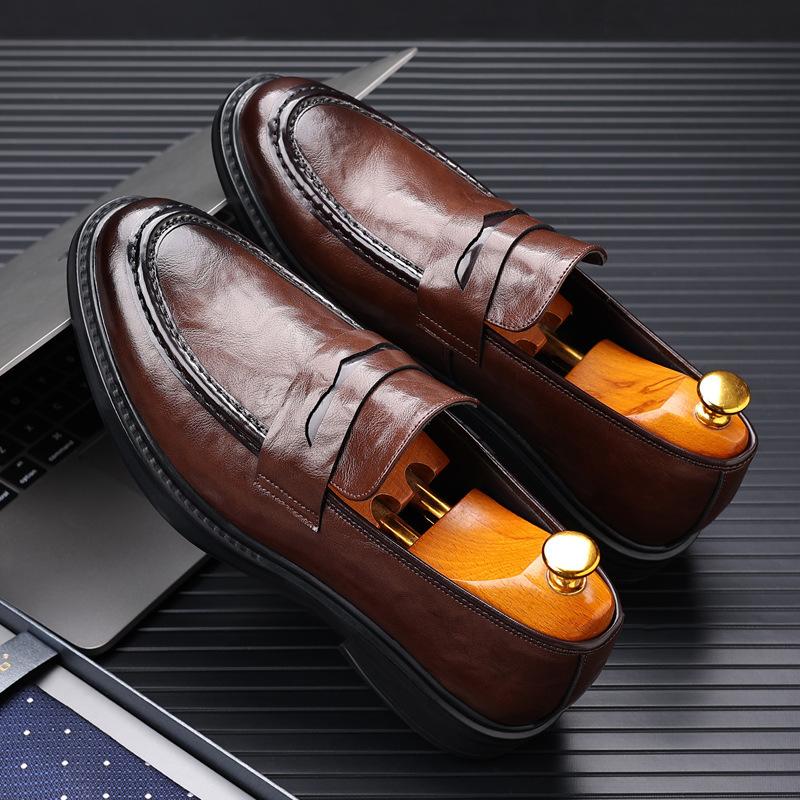 Herren Freizeitschuhe aus Leder neue vielseitige Mode hochwertiges Leder Business Arbeitsschuhe Doudou Schuhe Herren Trend