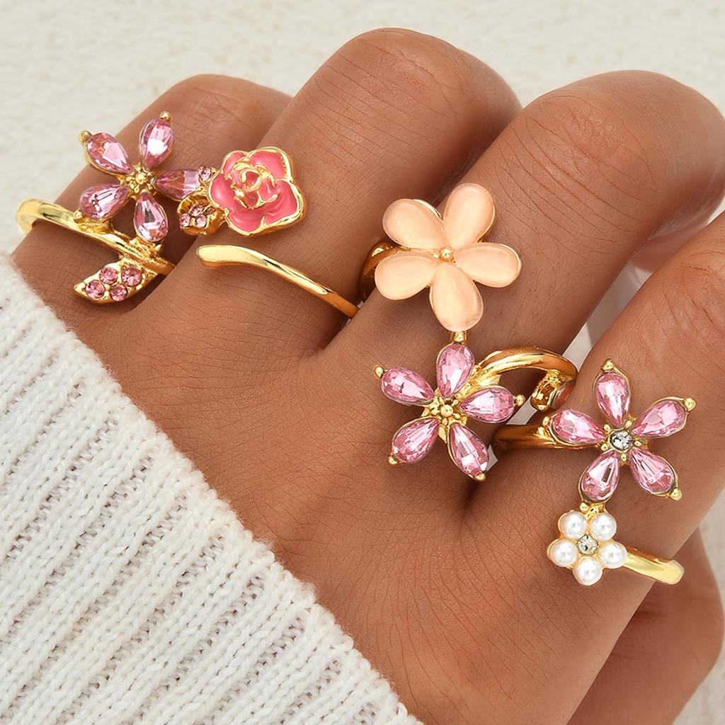 4 Stück Schönes Rosa Rosenblüten Verstellbares Ring Set Mode Falsche Perle Diamant Dekor Fünfblättrige Blumige Ringe Für Damen Schmuck Geschenk