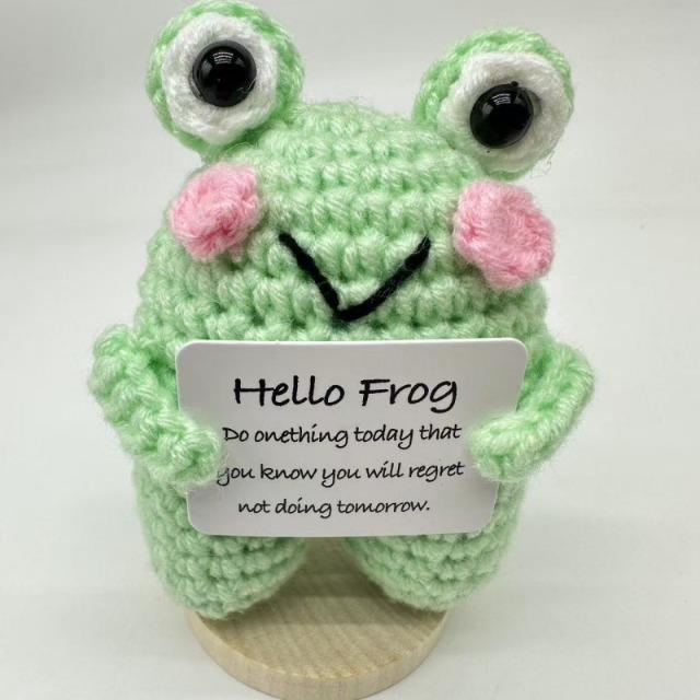 Cute Handwoven Knitted Positive Energy Frog Dolls With Card Funny Crochet Emotional Support Animal Frog Desktop Ornament Gifts
