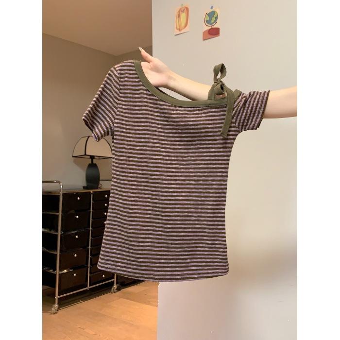

Korean striped slanted shoulder short-sleeved t-shirt women s summer design sense niche off-shoulder hottie top S фиолетовый