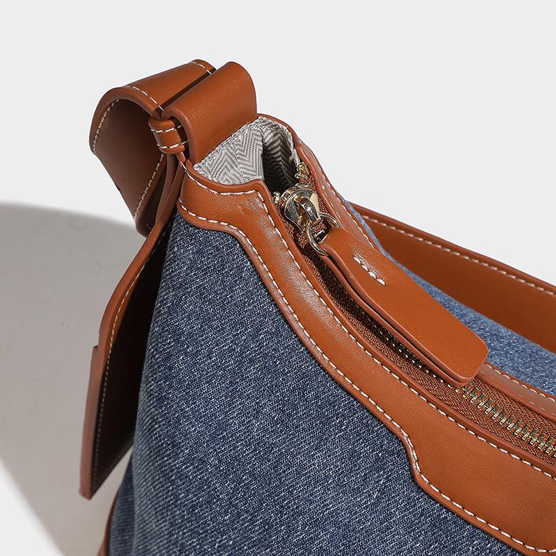 Women's Bag 2024 New Model, Unique Design, Fashionable Denim Bag, High-end Feel, Large Capacity, Single Shoulder Crossbody Pillow Bag