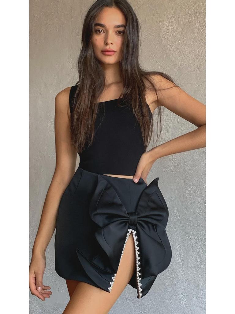 Shisanhang 2024 Summer Skirt: Exaggerated Bow, Crystal Accent, Slit Detail, Short Style