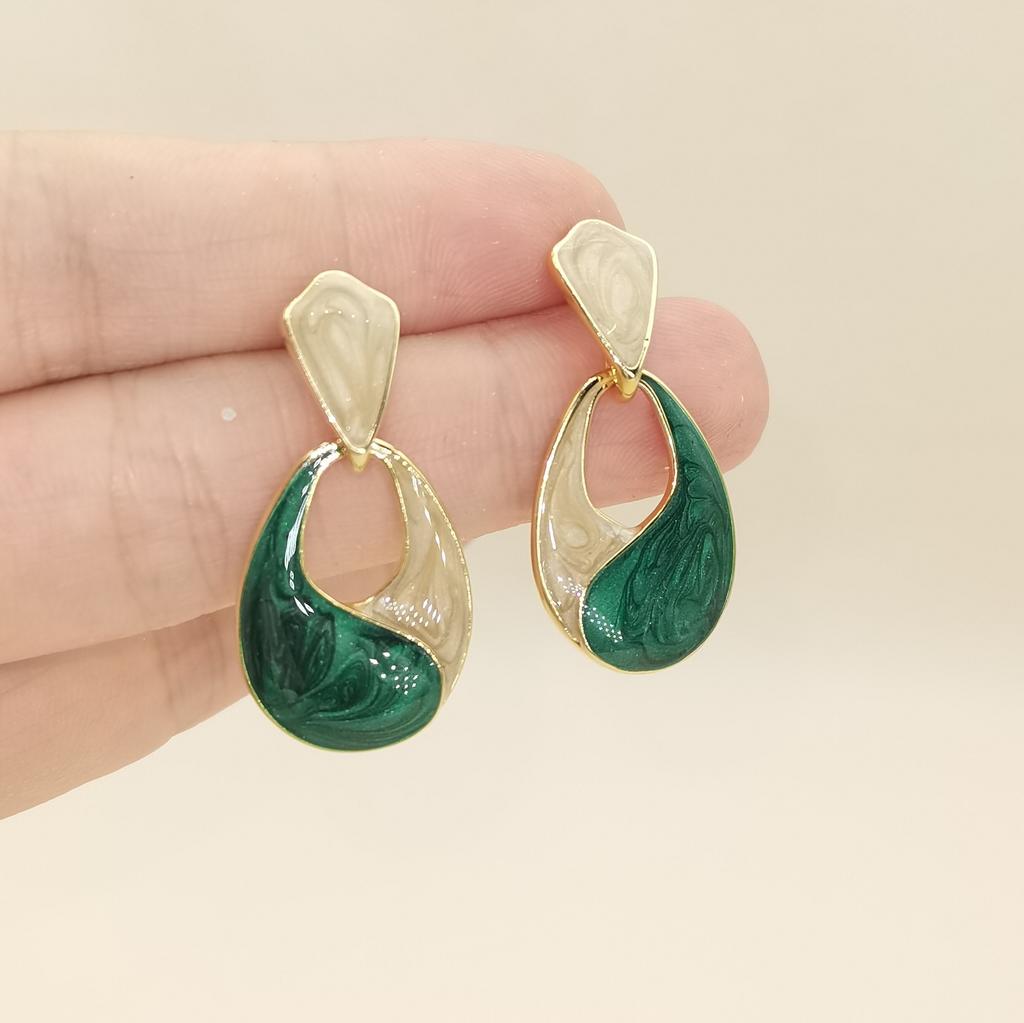 Hollow Out Water Droplet Dangle Earrings for Women Patchwork Green Enamel Oil Geometry Drop Earrings Party Trendy Jewelry Gift