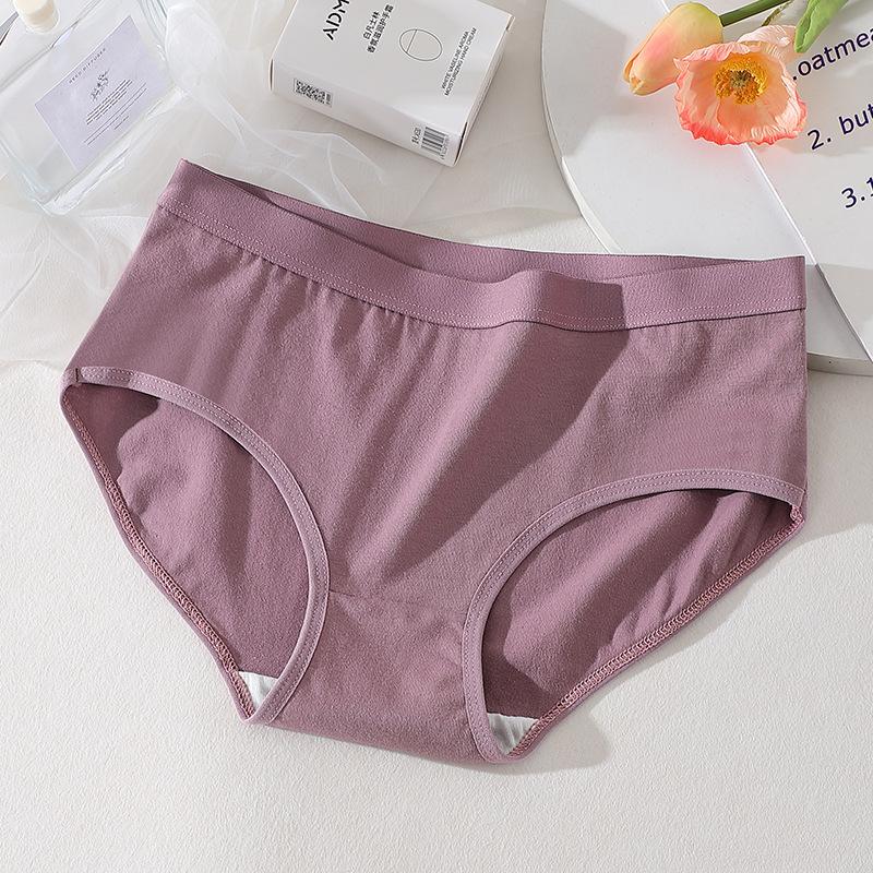 Ladies Spring and Summer Simple Pure Color Full Cotton Crotch Waist Triangle Briefs