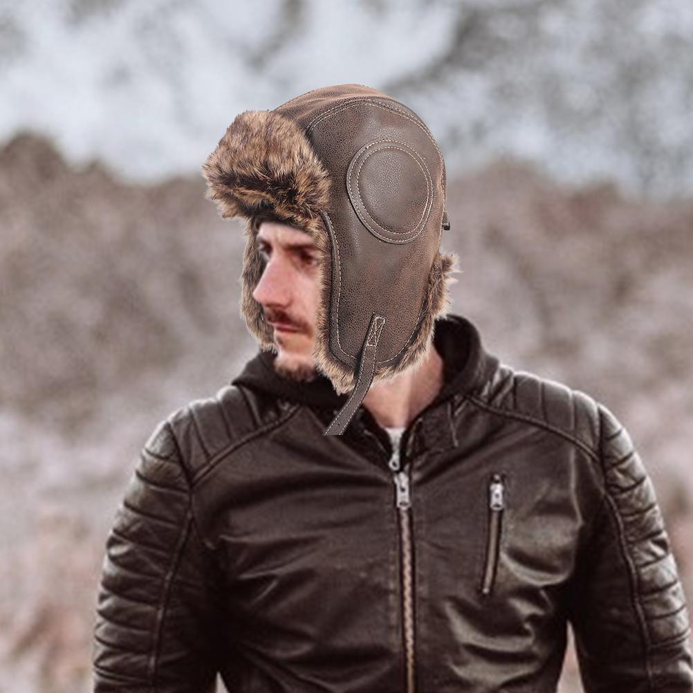 Căciulă de iarnă pentru bărbați din piele PU Lei Feng, caldă, cu protecție pentru urechi, rezistentă la vânt, pentru exterior, pentru schi, pentru drumeții și