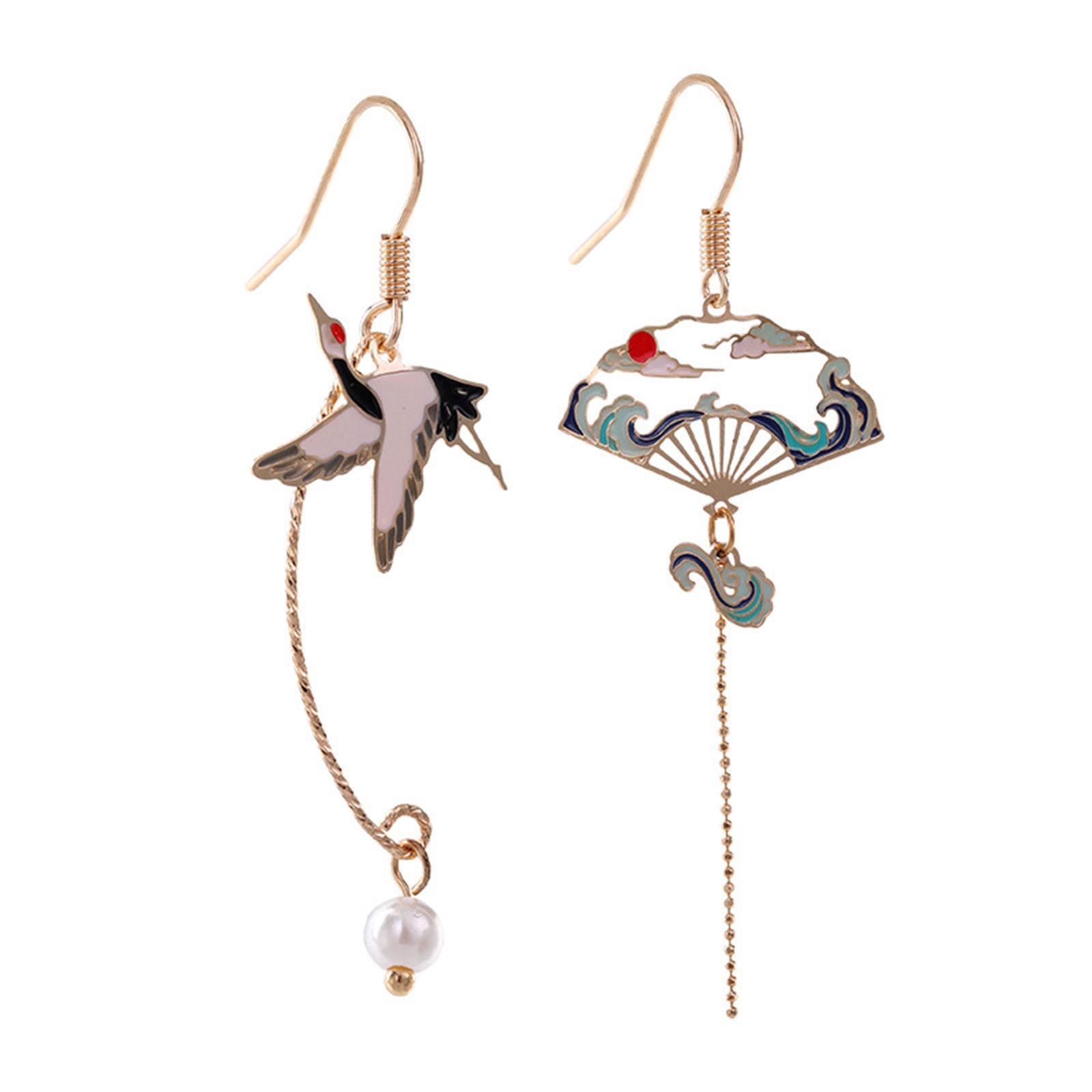 

Crane Paper Fan Earrings Aesthetic Dangle Drop Animal Earrings Gifts Asymmetric Jewelry Earring for Party Ethnic Style 1
