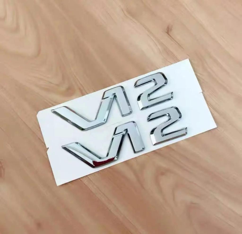 Chrome Black V12 V 12 Letters Sides Fender Badges Emblems for Mercedes Benz MAYBACH S500L S600L S63 S65 S65L AMG VH0