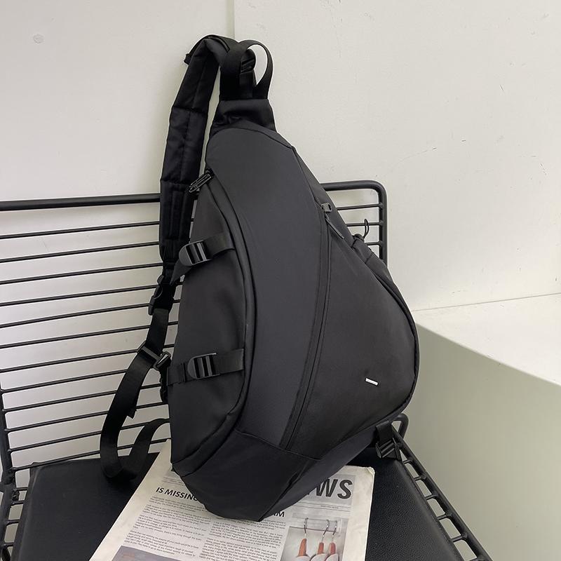 Sling Bags For Men Large Capacity Man Chest Bag Casual Travel Unisex Crossbody Bag Nylon Storage Shoulder Bag Student Backpacks