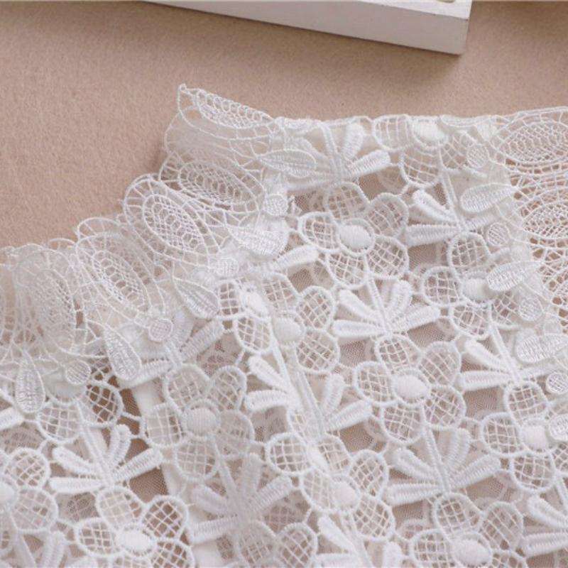 Elegant Lace Floral False Collar Womens Stand Half Shirt Detachable Collar Removable Decorative Collar For Girls Sweaters