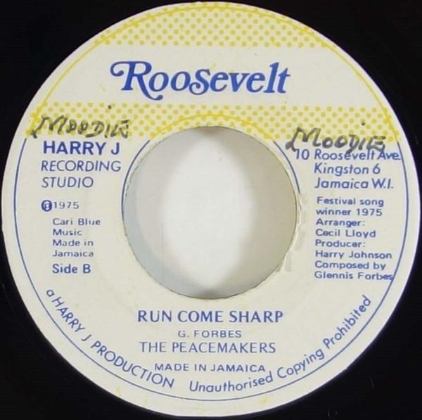 

7inch Record PEACEMAKERS Run Come Sharp NONE Roosevelt 1975 Jamaica Reggae Ska Dub Used
