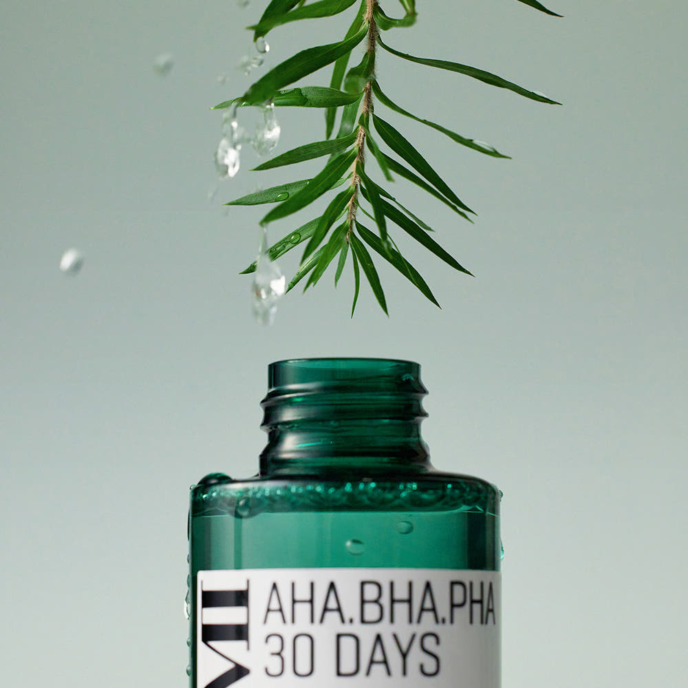 SOME BY MI AHA BHA PHA 30 Days Miracle Toner Exfoliating Pore Care Tea Tree Toner 150ml